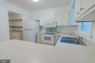 28 Newington Ct N, Charles Town, WV 25414 - Photo 11