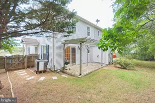 28 Newington Ct N, Charles Town, WV 25414 - Photo 37