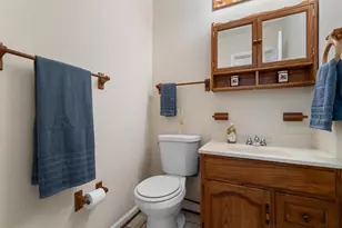 208 S Marshall St, Ranson, WV 25438 - Photo 13