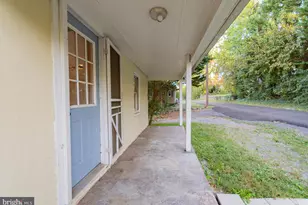 628 Brownville Ln, Charles Town, WV 25414 - Photo 41