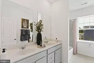 414 Silver Birch Dr, Ranson, WV 25438 - Photo 13