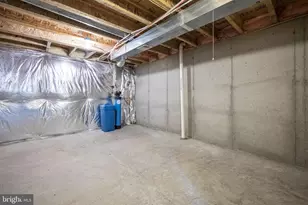 296 Kimberwicke Dr N, Charles Town, WV 25414 - Photo 31