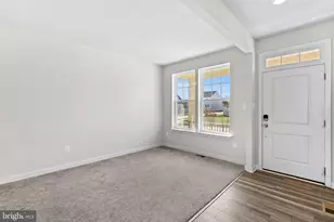 261 Short Br Dr, Ranson, WV 25438 - Photo 5