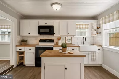 23 Mahoney Drive, Harpers Ferry, WV 25425 - Photo 13