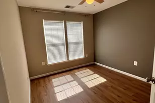 66 Davis St, Charles Town, WV 25414 - Photo 23