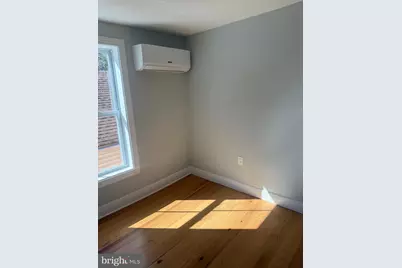 420 W Washington Street, Charles Town, WV 25414 - Photo 17