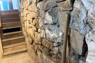 420 W Washington St, Charles Town, WV 25414 - Photo 29