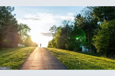 306 Water Course Dr, Ranson, WV 25438 - Photo 23