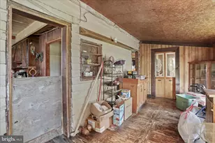 339 Logans Run Dr, Kearneysville, WV 25430 - Photo 3