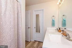 46 Village Cir, Harpers Ferry, WV 25425 - Photo 25