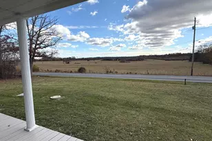 9307 Leetown Rd, Kearneysville, WV 25430 - Photo 5