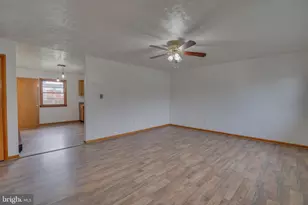 304 S Reymann St, Ranson, WV 25438 - Photo 11