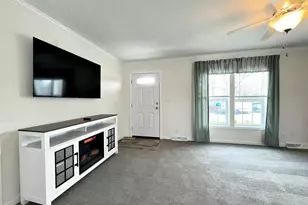 35 Foxchase Ct, Kearneysville, WV 25430 - Photo 5