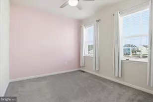 889 Barksdale Dr, Charles Town, WV 25414 - Photo 21