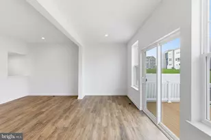 793 Lord Fairfax St, Charles Town, WV 25414 - Photo 7