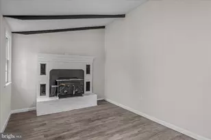 572 Johnnycake Ln, Harpers Ferry, WV 25425 - Photo 7