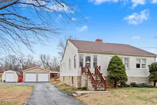 778 Kearneysville Pike, Kearneysville, WV 25430 - Photo 1