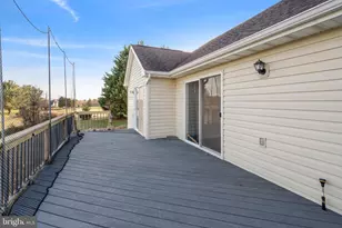 39 Torrey Pines Ct, Charles Town, WV 25414 - Photo 49