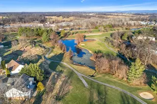 39 Torrey Pines Ct, Charles Town, WV 25414 - Photo 9