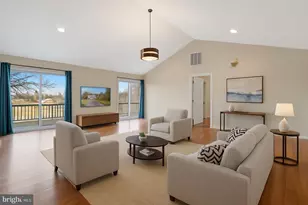 39 Torrey Pines Ct, Charles Town, WV 25414 - Photo 3