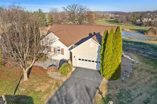 39 Torrey Pines Ct, Charles Town, WV 25414 - Photo 1