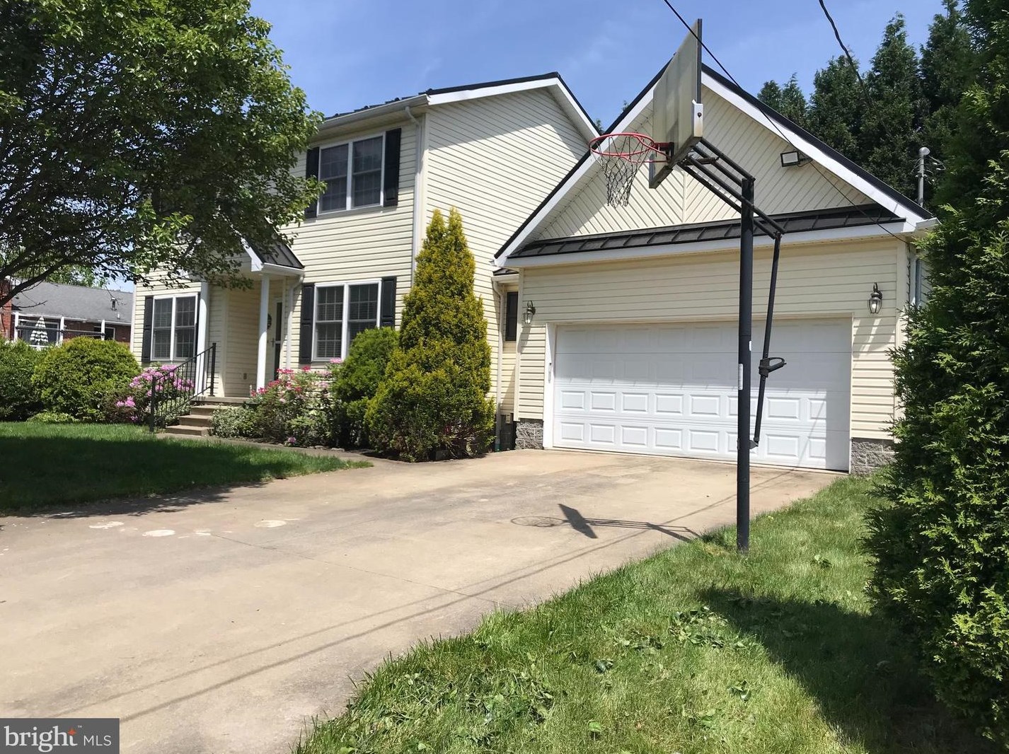 458 Kensington Ave, Morgantown WV 26505-2037 exterior