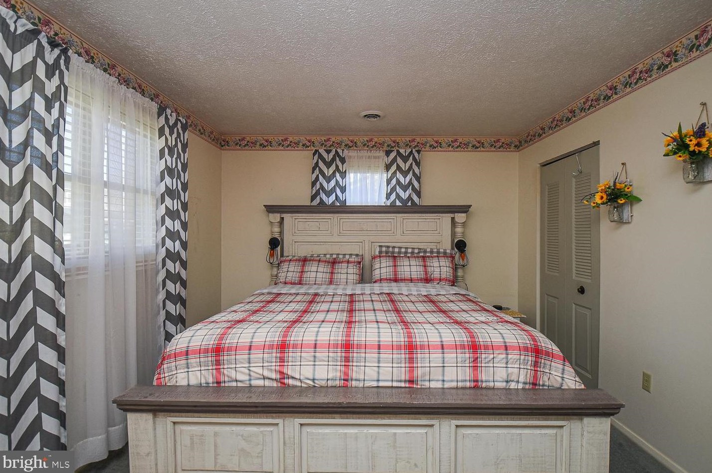 47 Nightingale St, Medley WV  26726-9458 exterior