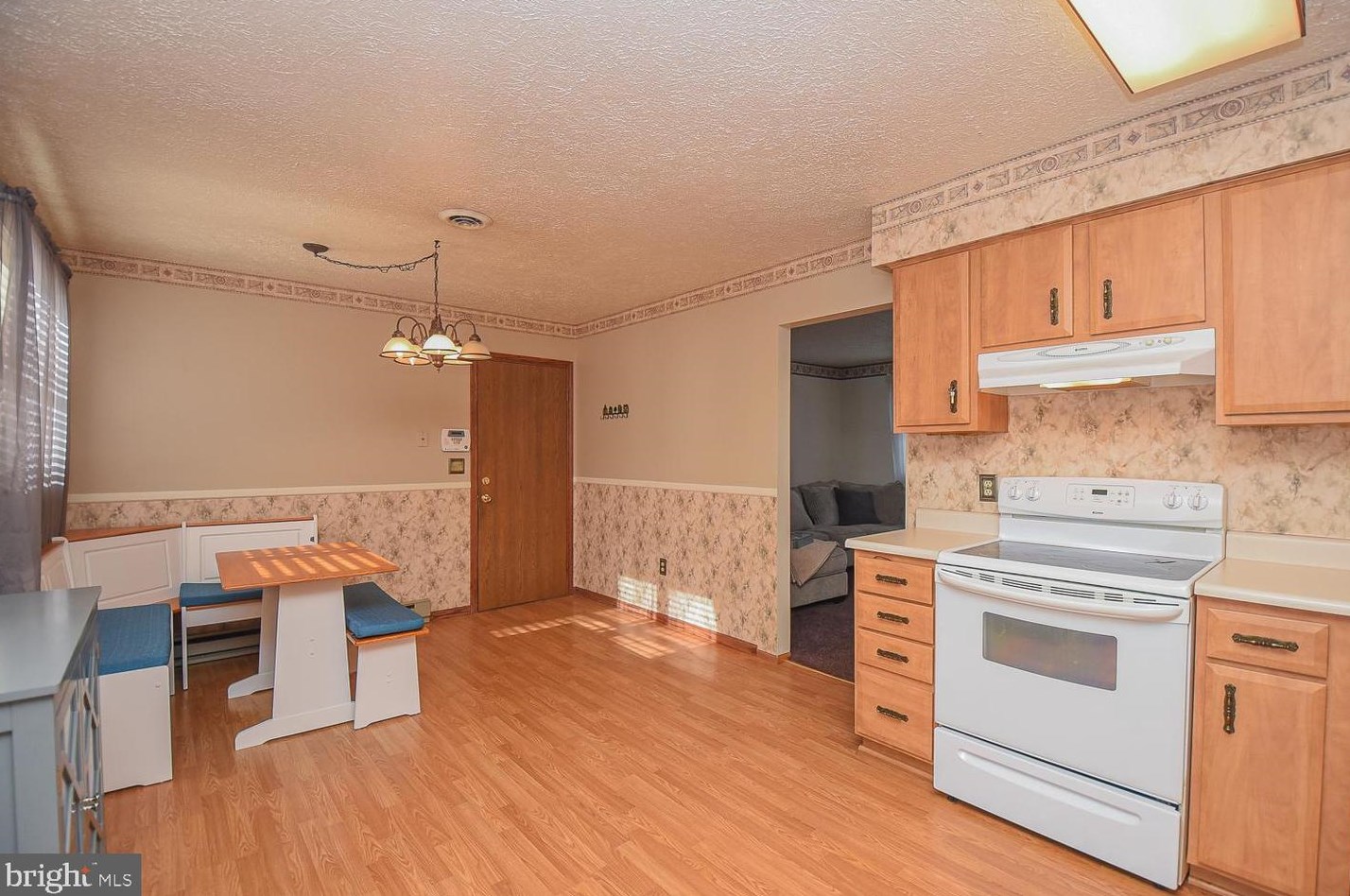 47 Nightingale St, Medley WV  26726-9458 exterior