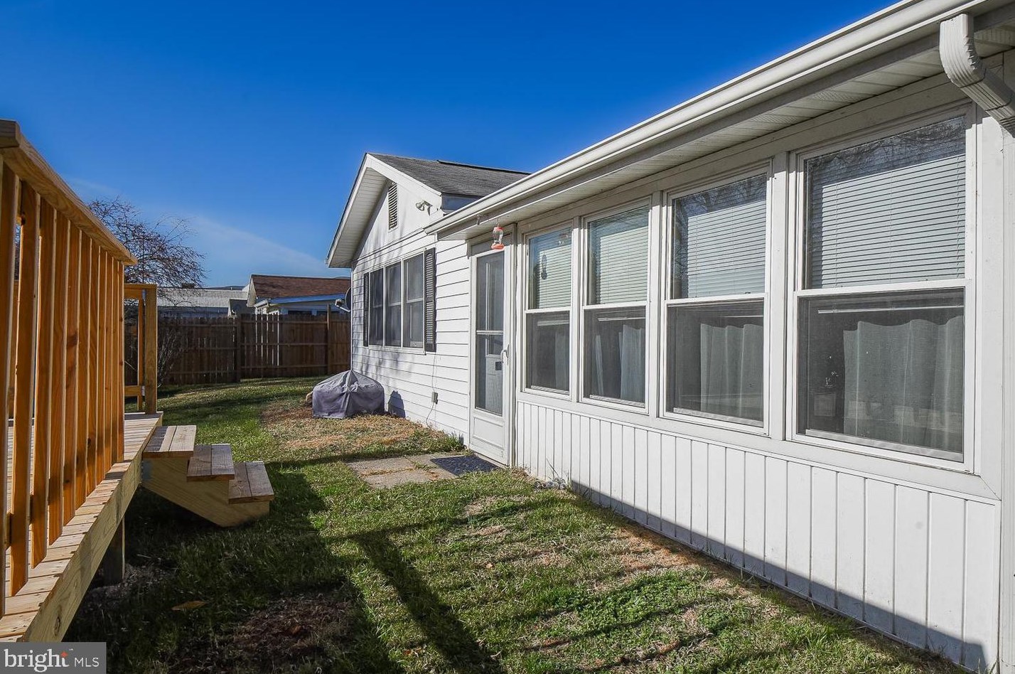 47 Nightingale St, Medley WV  26726-9458 exterior