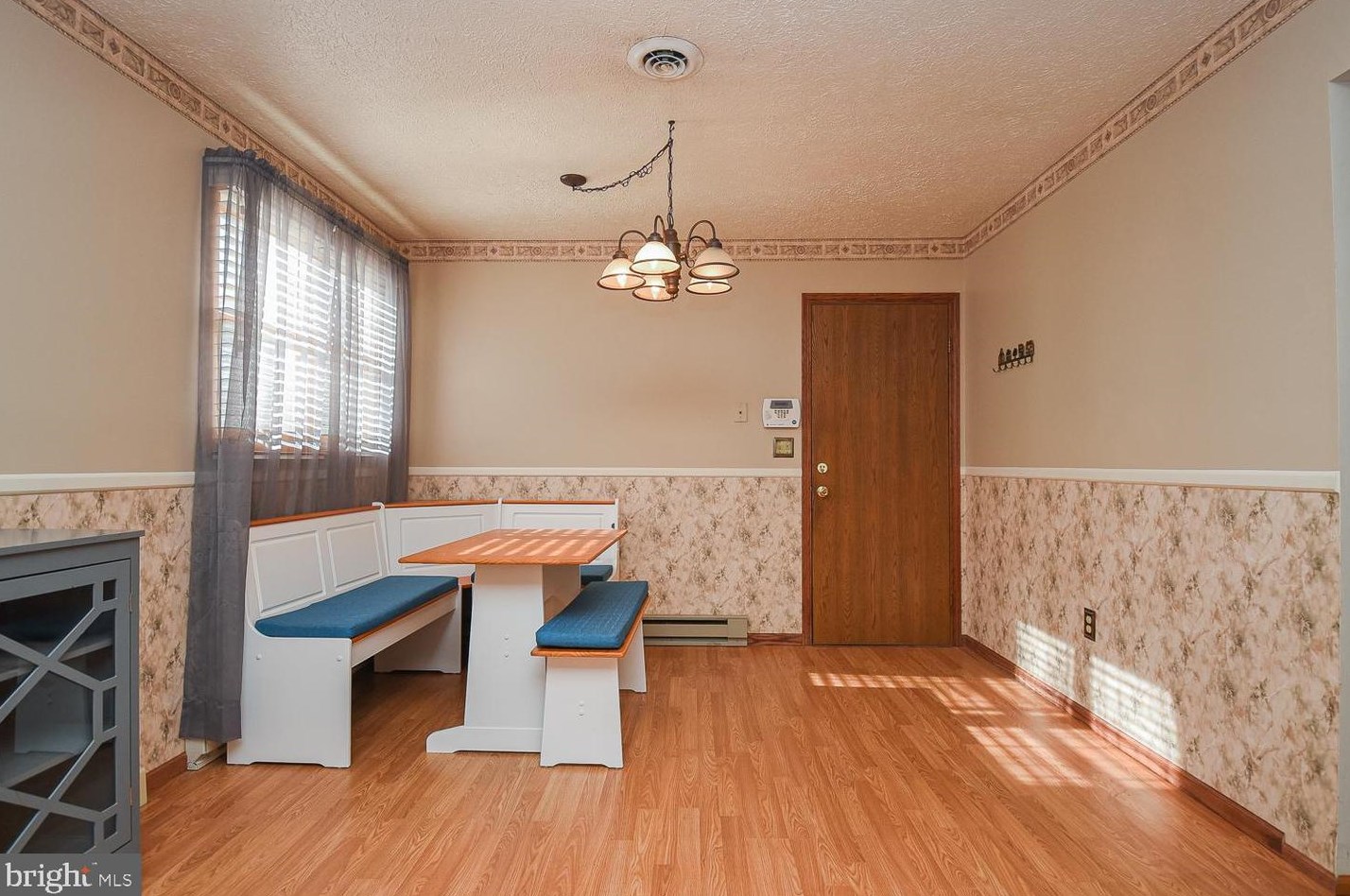 47 Nightingale St, Medley WV  26726-9458 exterior