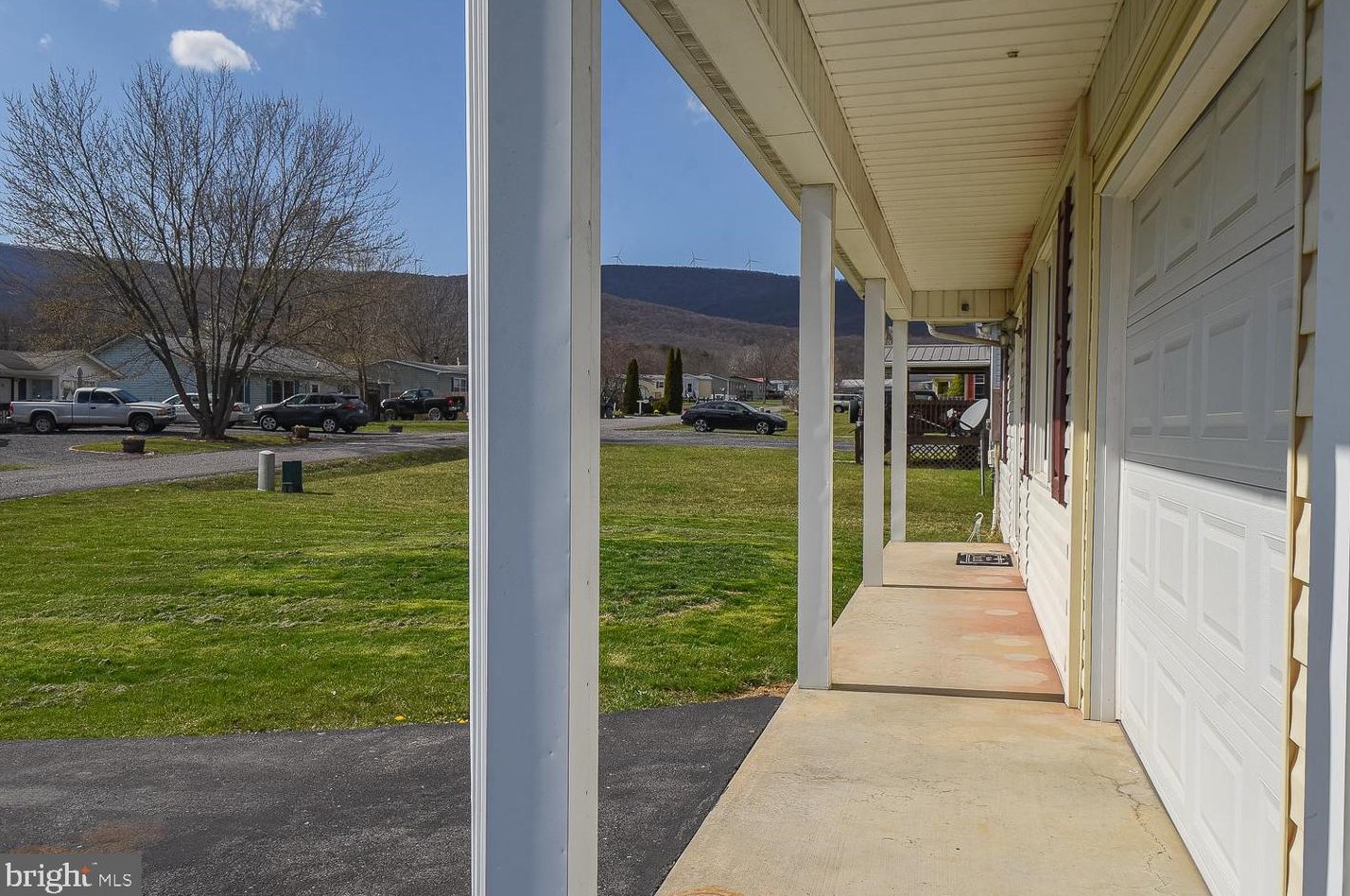 328 Trenum Dr, Medley WV  26726 exterior