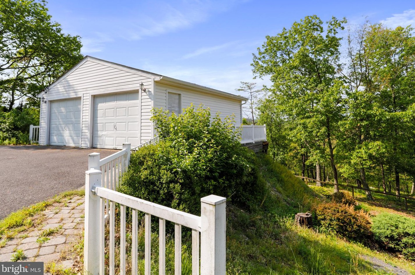78 High Point Cir, Fort Ashby WV  26719 exterior