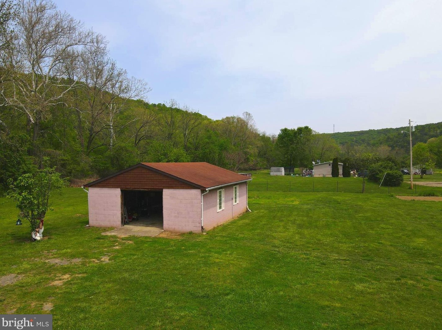 177 Dawn Marie Ln, Medley WV  26710 exterior