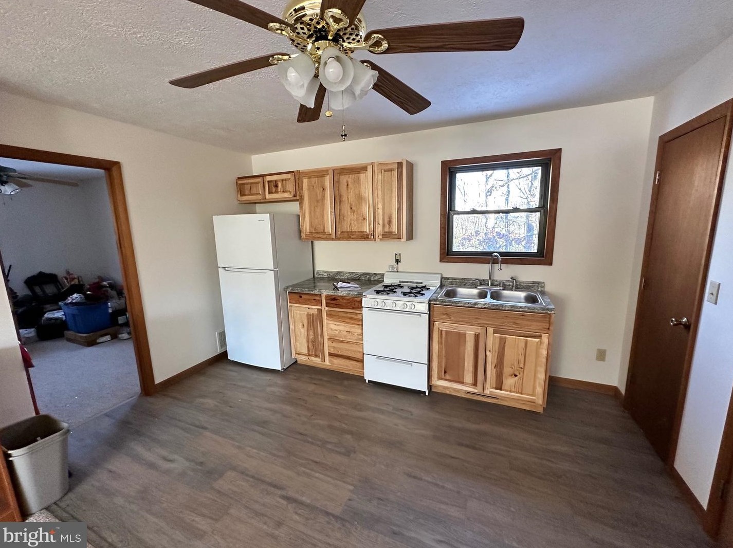 14172 Patterson Creek Rd, Medley WV  26710 exterior