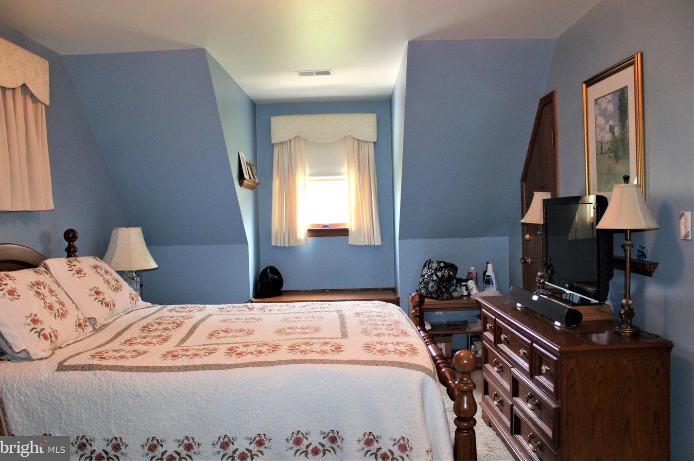 5374 Knobley Rd, Medley WV  26726 exterior