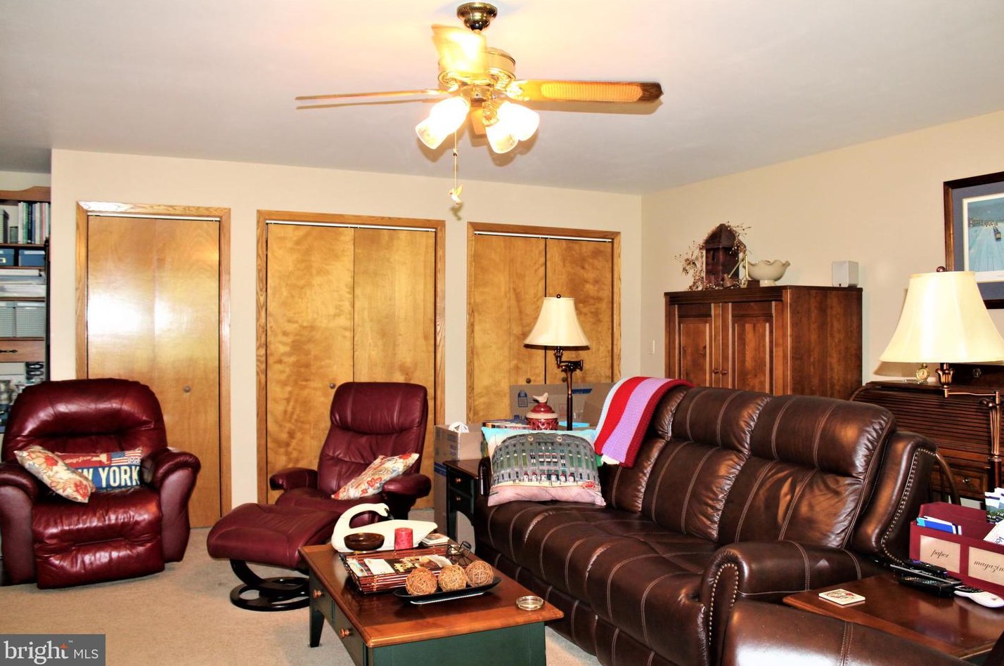 5374 Knobley Rd, Medley WV  26726 exterior