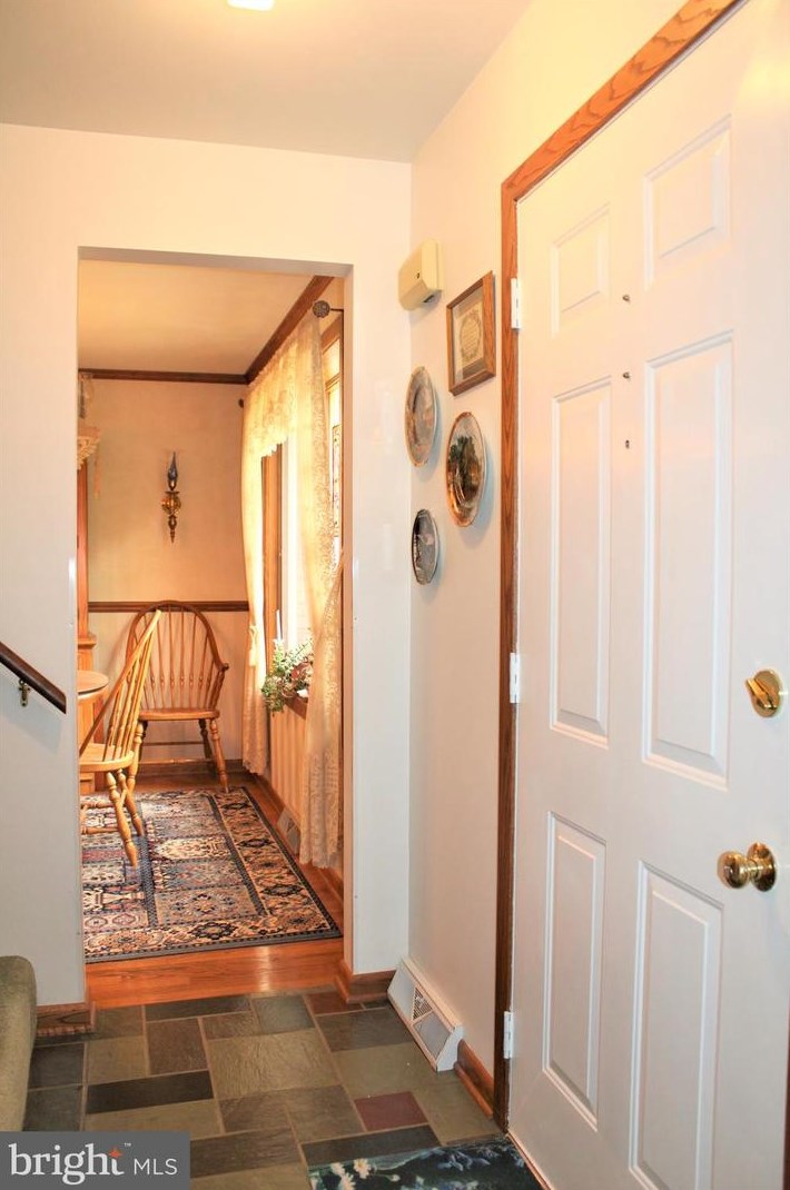 5374 Knobley Rd, Medley WV  26726 exterior