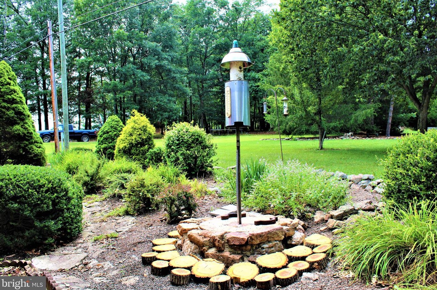 5374 Knobley Rd, Medley WV  26726 exterior