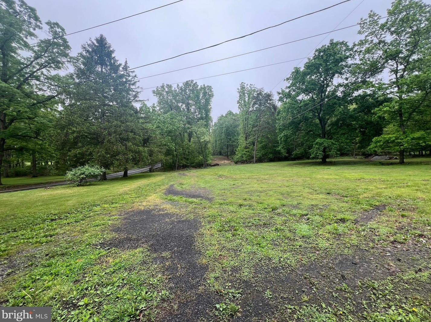 6172 Knobley Rd, Medley WV 26726 exterior