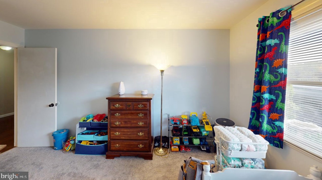 152 Evergreen Dr, Fort Ashby WV  26719-3500 exterior