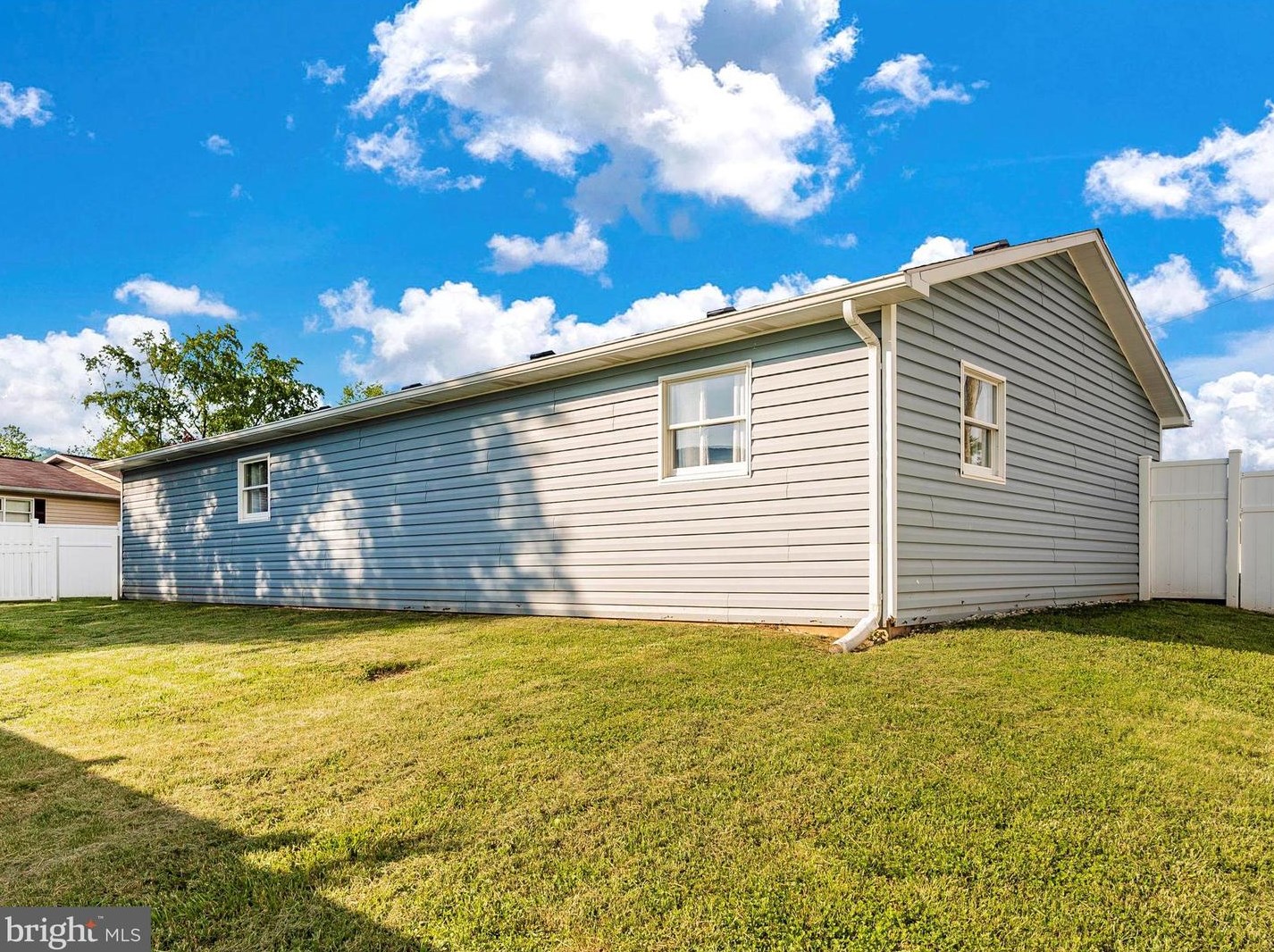 97 Cardinal Ter, Medley WV  26726-9477 exterior