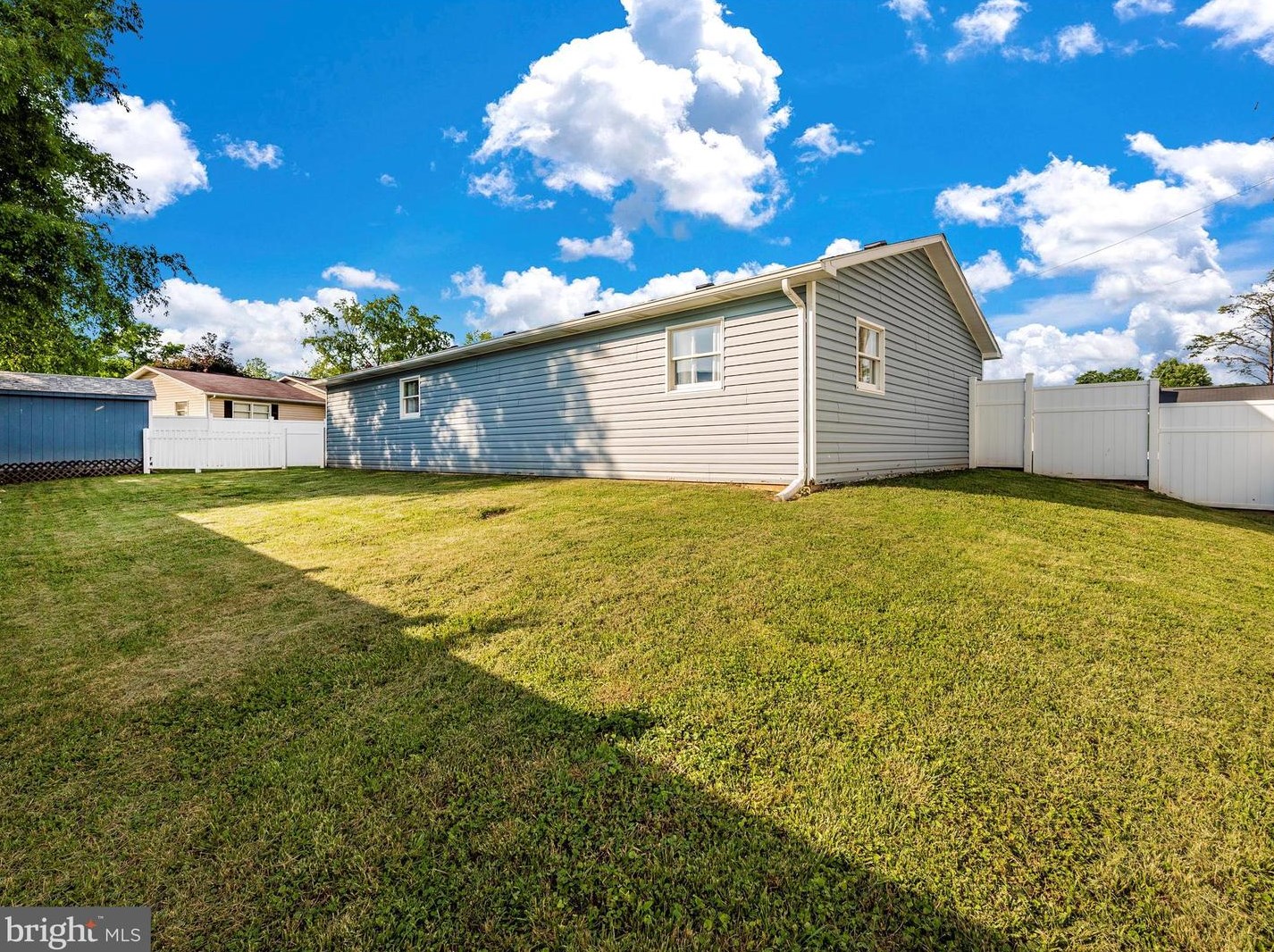 97 Cardinal Ter, Medley WV  26726-9477 exterior