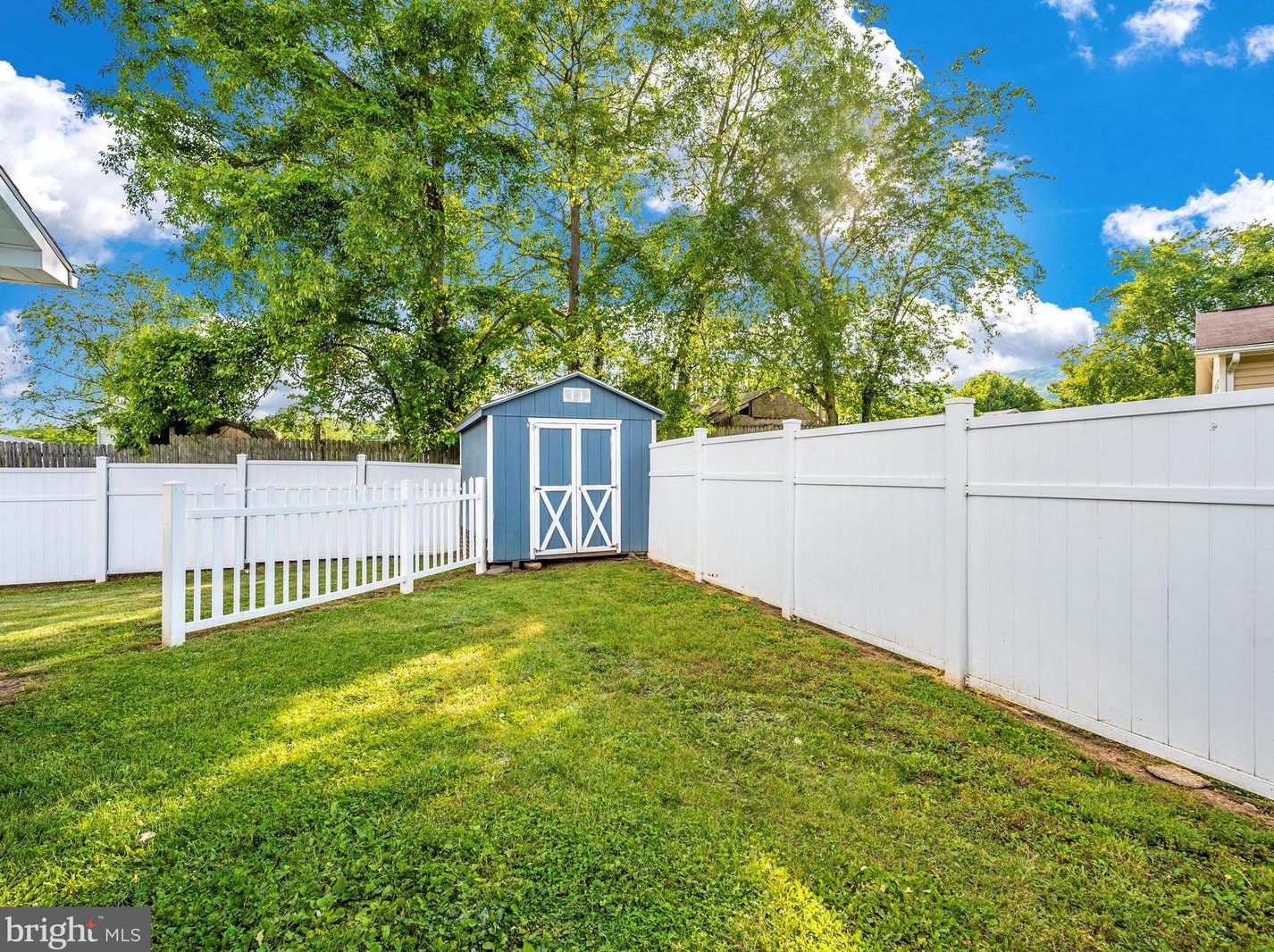 97 Cardinal Ter, Medley WV  26726-9477 exterior