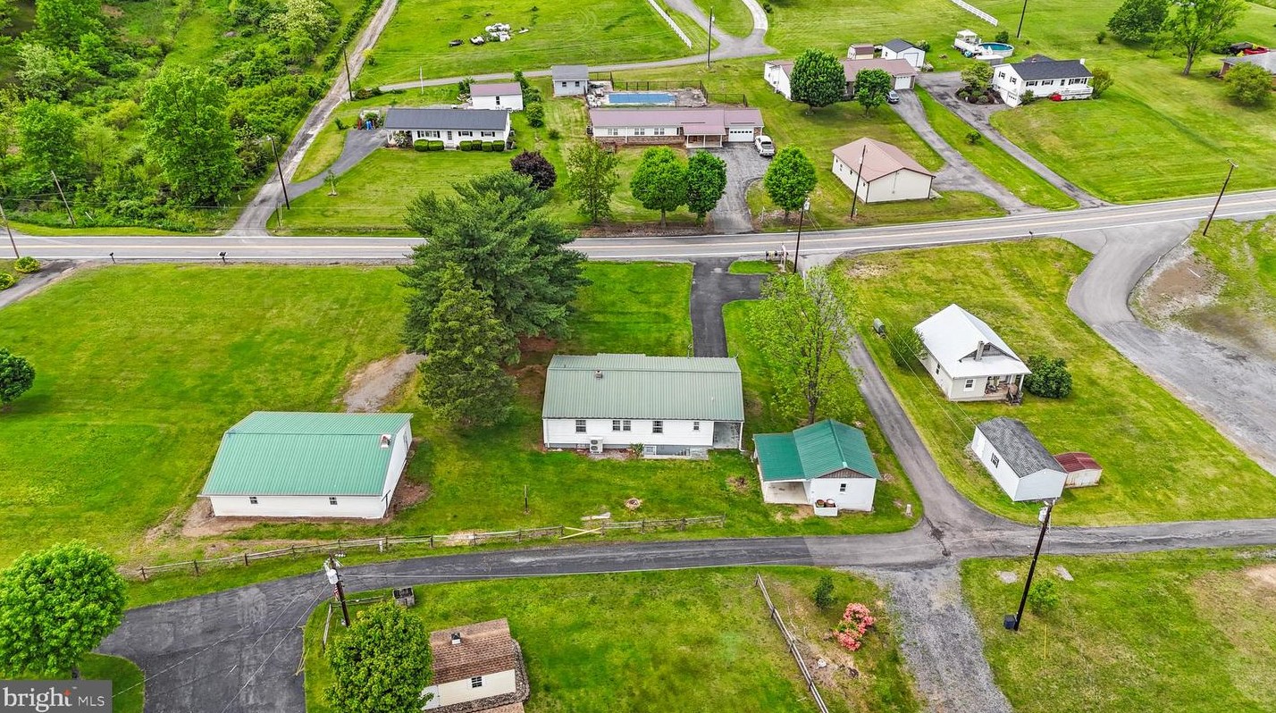 11147 Knobley Rd, Medley WV 26726 exterior