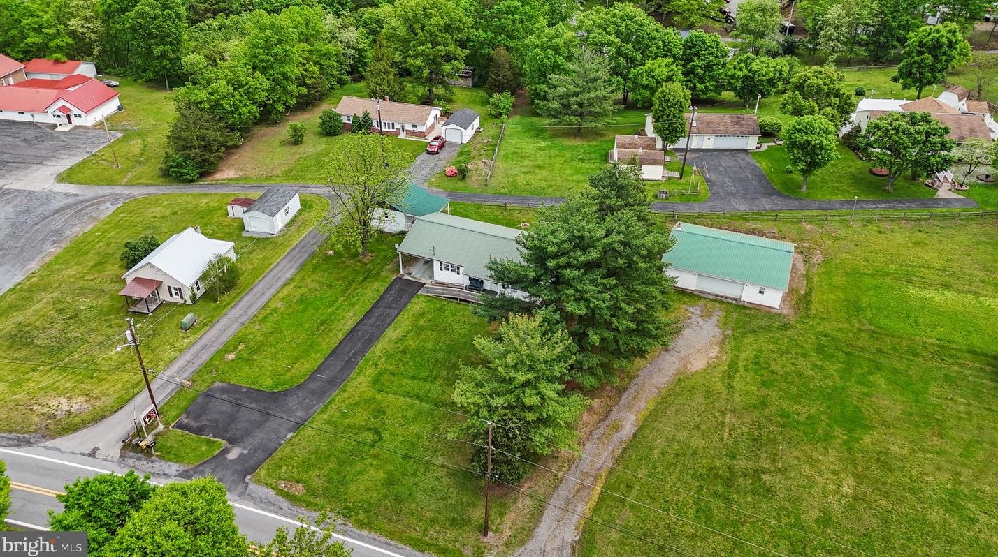 11147 Knobley Rd, Medley WV 26726 exterior