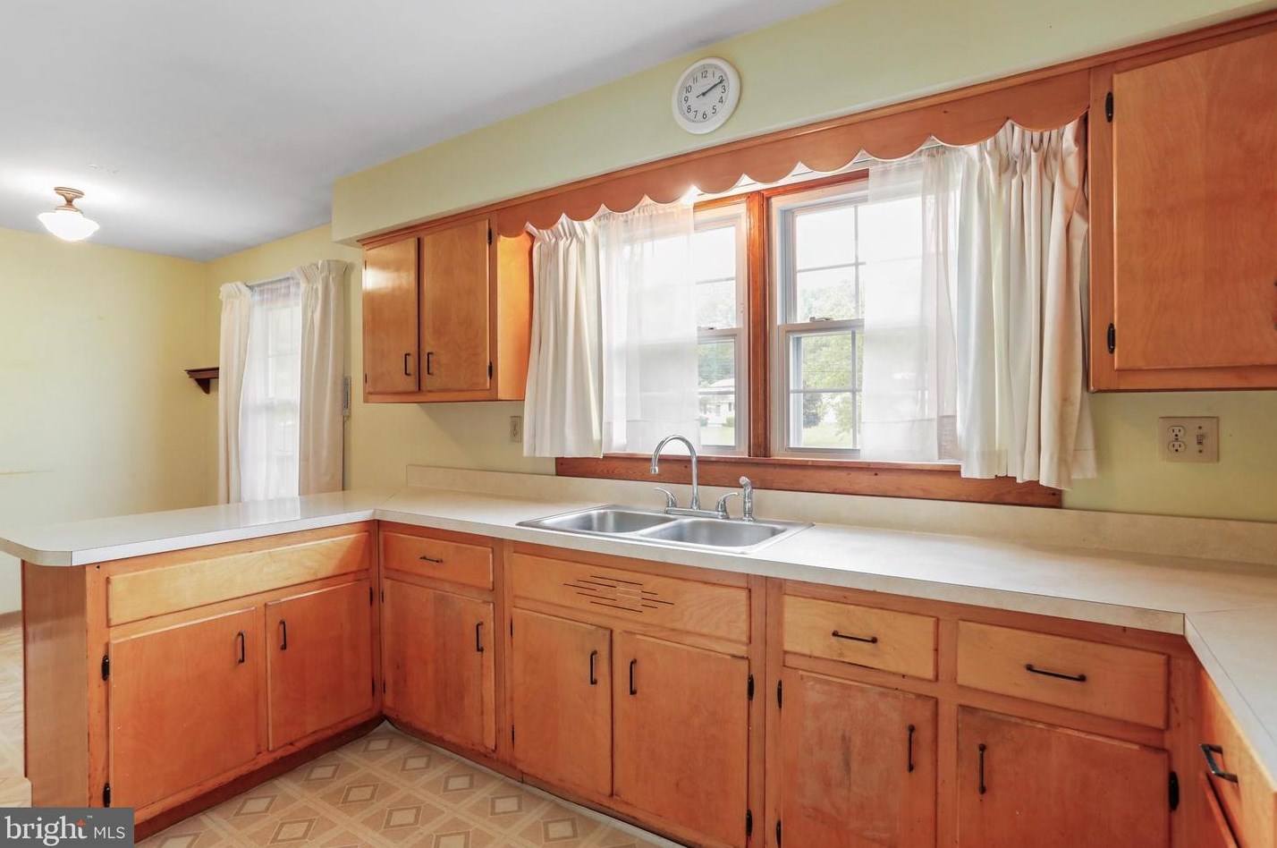 11147 Knobley Rd, Medley WV 26726 exterior