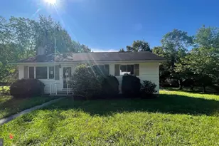 110 Hazelton Dr, Keyser, WV 26726 - Photo 3