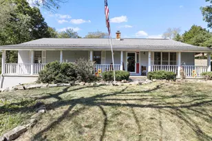 52 S Easy St, Fort Ashby, WV 26719 - Photo 5