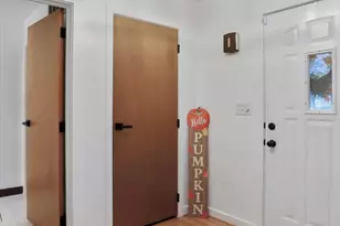 325 Valley View Ave, Keyser, WV 26726 - Photo 9