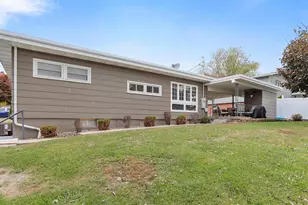 325 Valley View Ave, Keyser, WV 26726 - Photo 33